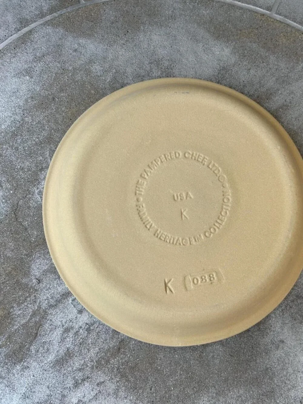 Papered Chef Stoneware 9” Pie Plate w/Recipe and Instruction Book